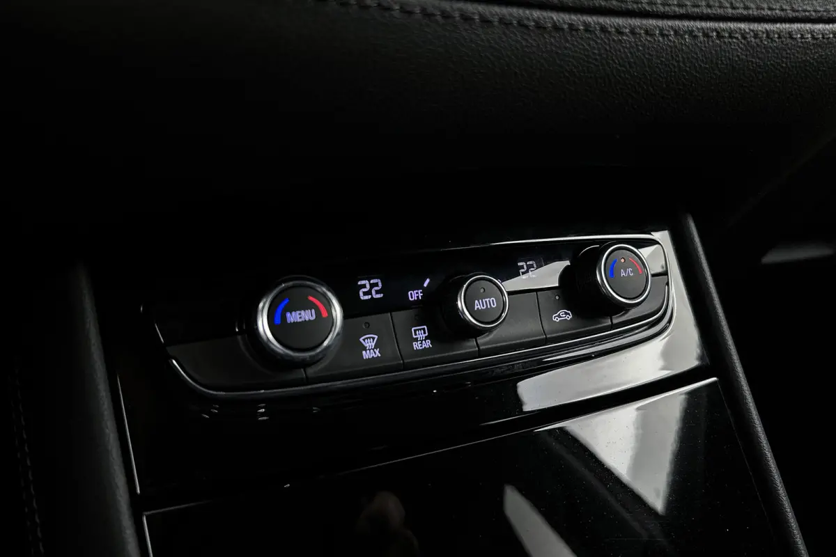 1.2 Turbo Elegance | Camera | Half leder | Navigatie | Cruise control
