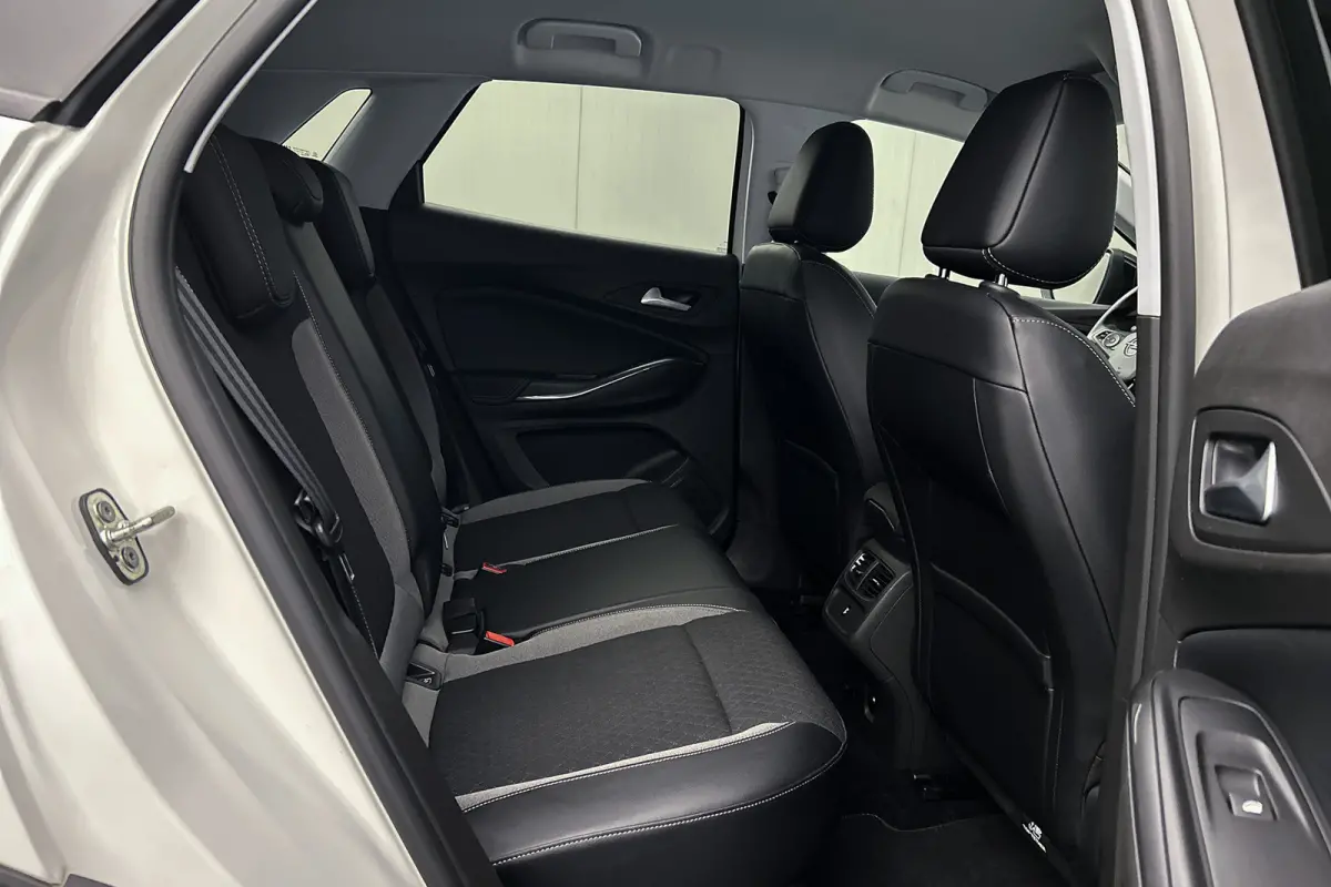 1.2 Turbo Elegance | Camera | Half leder | Navigatie | Cruise control