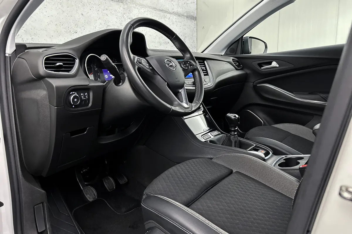 1.2 Turbo Elegance | Camera | Half leder | Navigatie | Cruise control