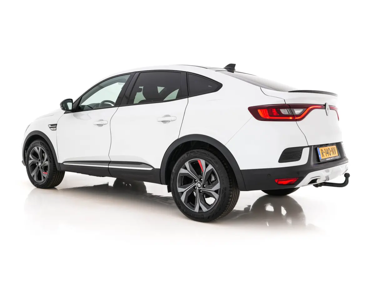 1.6 E-Tech Hybrid 145 R.S. Line (INCL-BTW) Aut. *LEATHER-ALCANTARA | FULL-LED | BLINDSPOT | CAMERA | BOSE-SOUND | HEATED-SPORTSEATS | KEYLESS | AMBIENTLIGHT | DIGI-COCKPIT | PRIVACY-GLASS | 