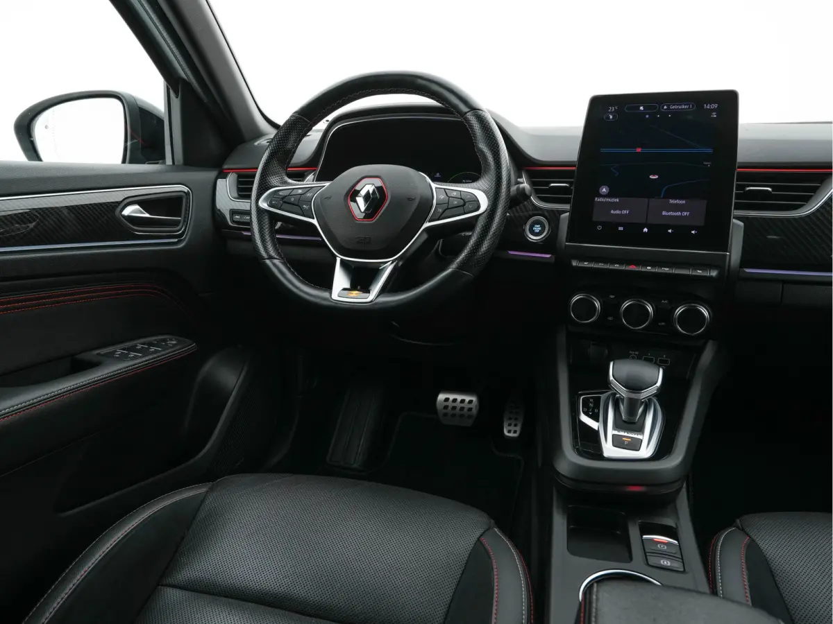 1.6 E-Tech Hybrid 145 R.S. Line (INCL-BTW) Aut. *LEATHER-ALCANTARA | FULL-LED | BLINDSPOT | CAMERA | BOSE-SOUND | HEATED-SPORTSEATS | KEYLESS | AMBIENTLIGHT | DIGI-COCKPIT | PRIVACY-GLASS | 
