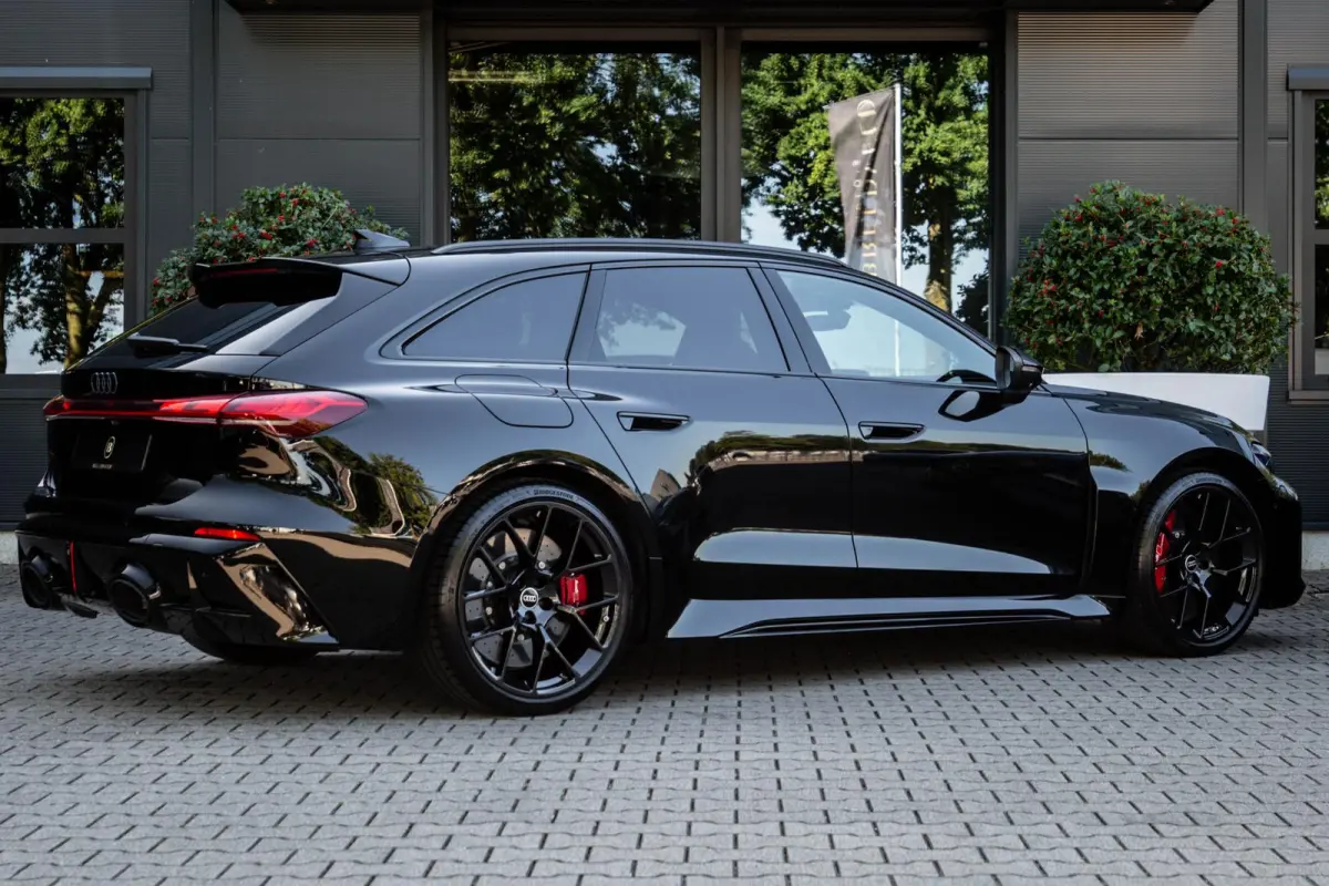RS5 Avant e-hybrid quattro, Keramisch, Carbon, 2026