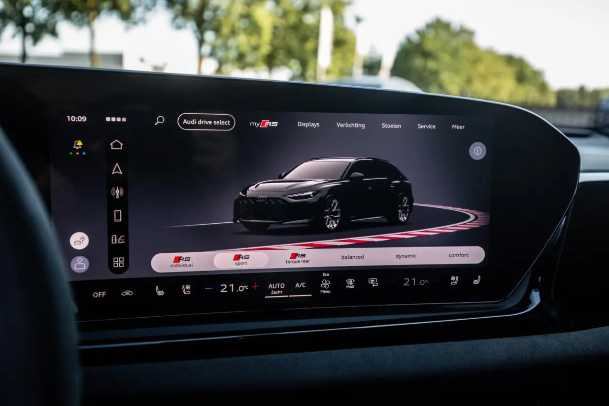 RS5 Avant e-hybrid quattro, Keramisch, Carbon, 2026