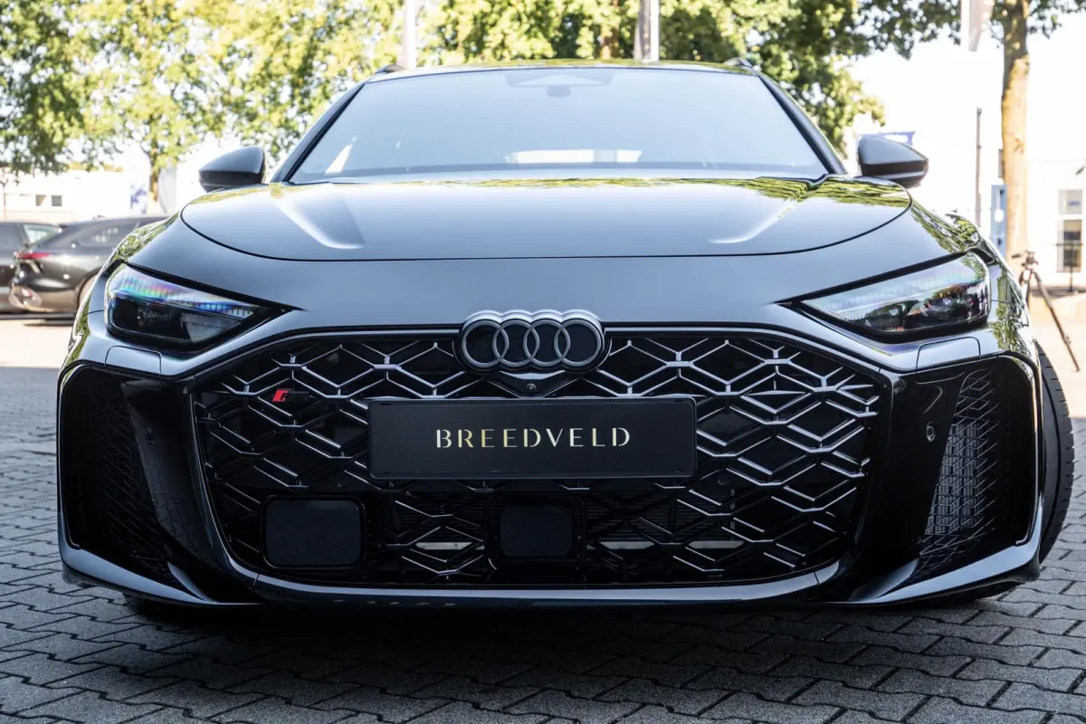 RS5 Avant e-hybrid quattro, Keramisch, Carbon, 2026