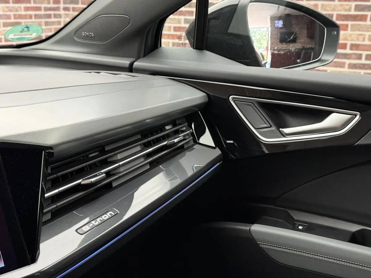 50 quattro Launch edition S Competition 77 kWh | Pano | Head up
