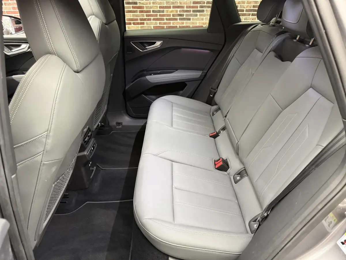 50 quattro Launch edition S Competition 77 kWh | Pano | Head up