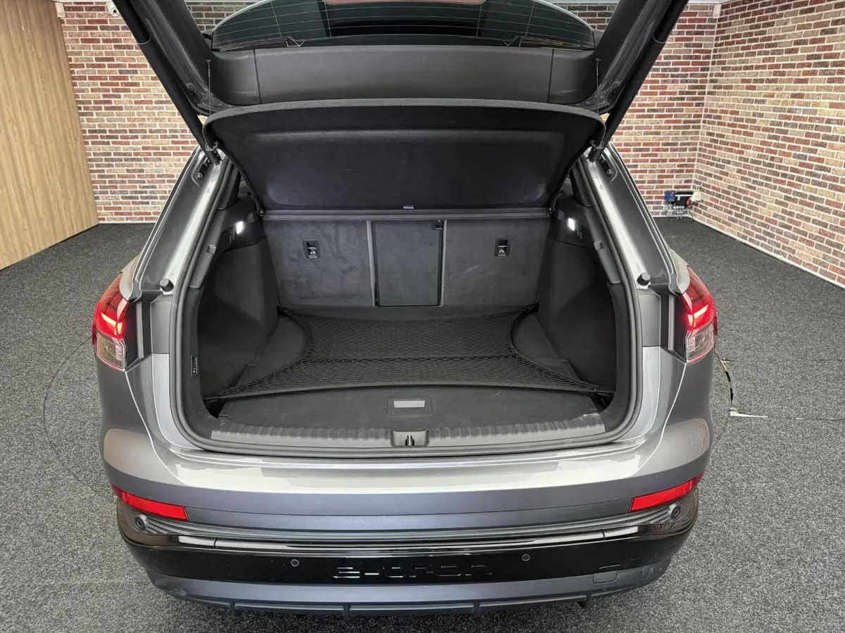50 quattro Launch edition S Competition 77 kWh | Pano | Head up