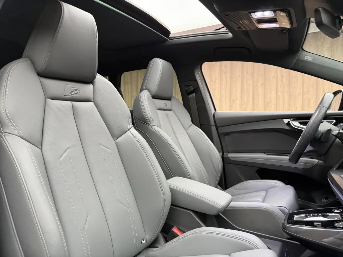 50 quattro Launch edition S Competition 77 kWh | Pano | Head up