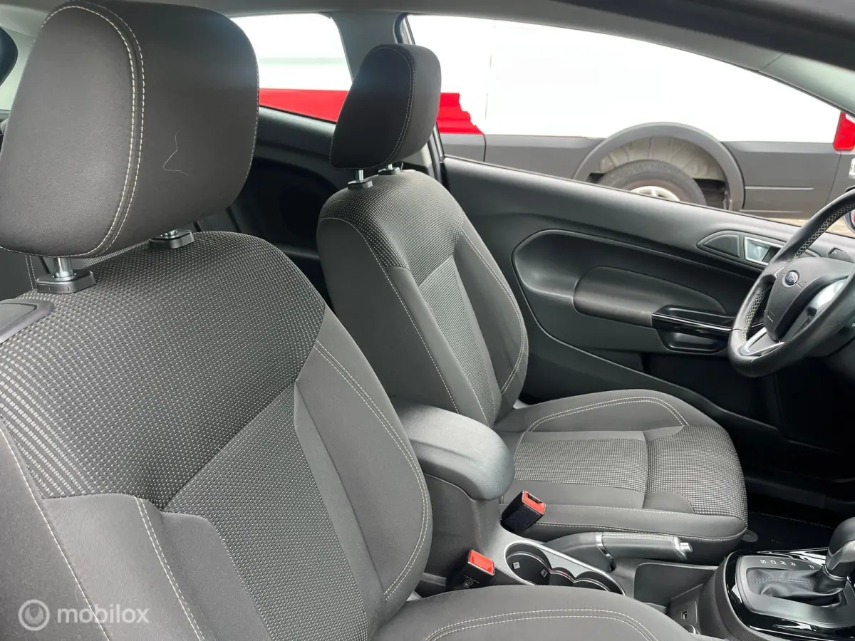 1.0 EcoBoost Titanium /AUTOMAAT