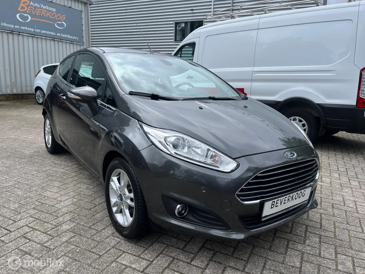 1.0 EcoBoost Titanium /AUTOMAAT