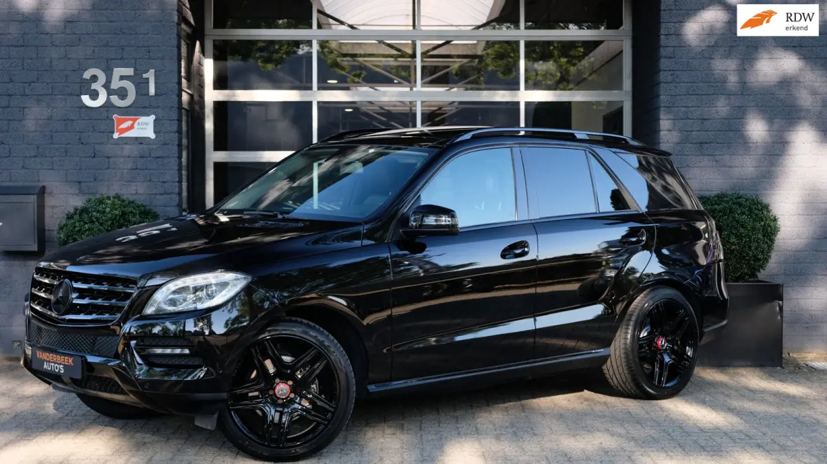Mercedes-Benz M-klasse 2012 Benzine Automatisch leasen