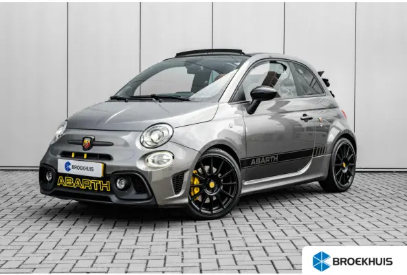 1.4 T-Jet Abarth Competizione 180PK | Elektr Schuifdak | Navigatie | Brembo remmen | Beatsaudio | Sabelt stoelen | Parkeersensoren | Climate control | DAB | Bluetooth | 17"LMV