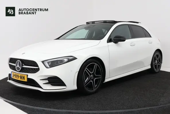 180 Business Solution AMG (PANORAMADAK, STOELVERWARMING, CAMERA, SFEERVERLICHTING, ELEKTR