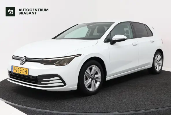 2.0 TDI Style (DIGITALE COCKPIT, SFEERVERLICHTING, NAVIGATIE, CRUISE ADAPTIEF, STUURVERWAR