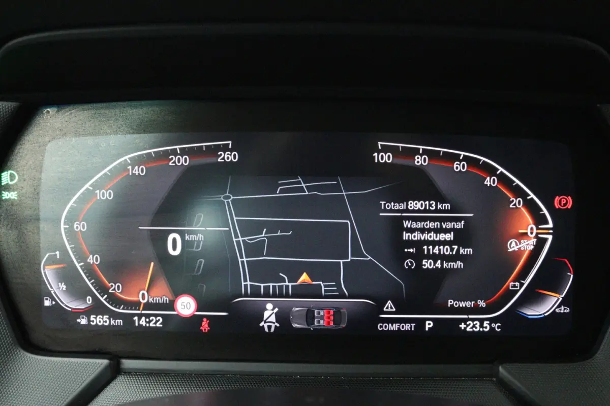 218i Business Edition Plus (PANORAMADAK, CAMERA, SFEERVERLICHTING, STOELVERWARMING, PARKEE