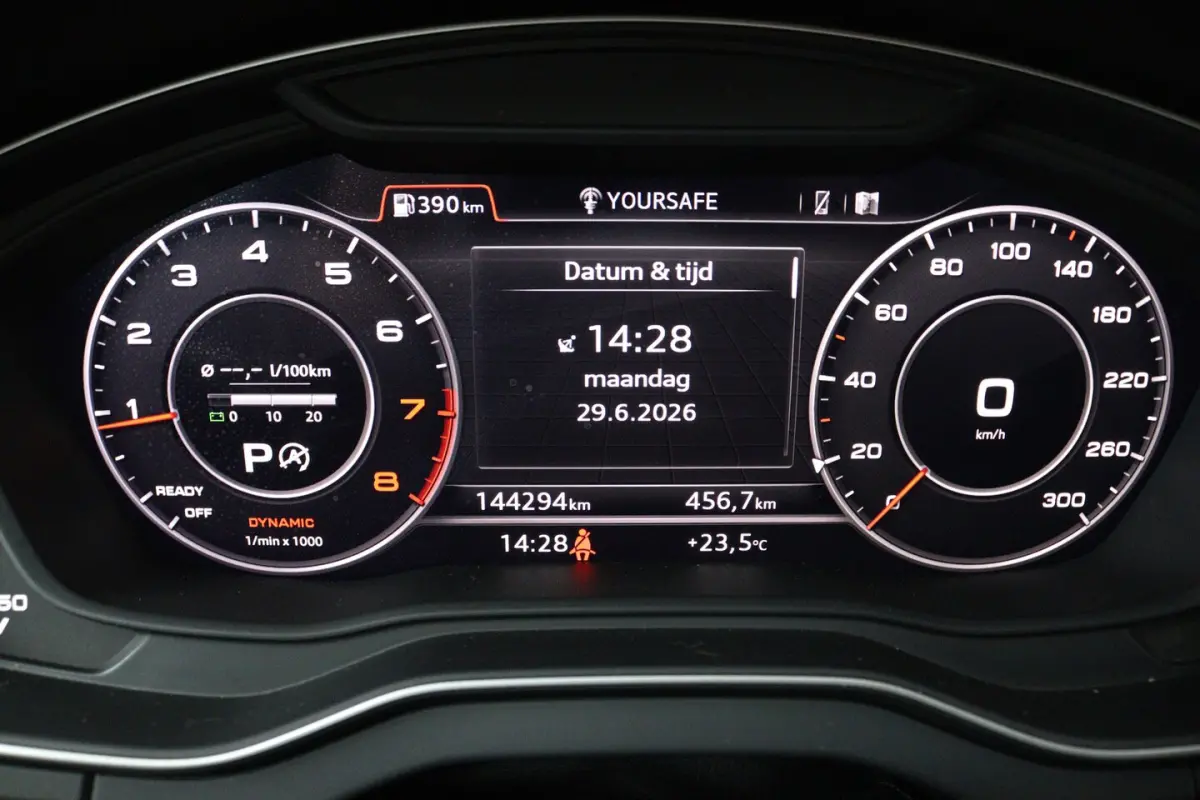 2.0 TFSI quattro Launch Edition (DIGITALE COCKPIT, GROOT-SCHERM, 1e EIGENAAR, CLIMA, DEALE