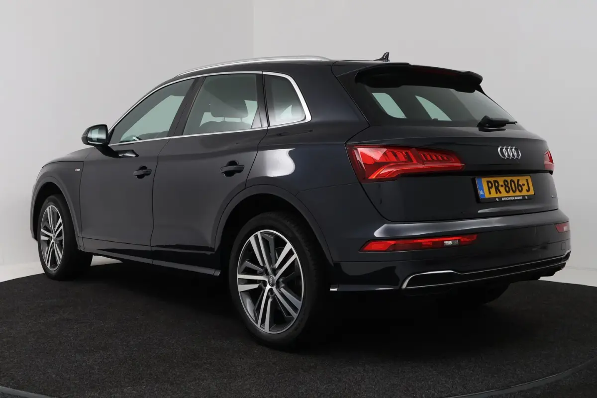 2.0 TFSI quattro Launch Edition (DIGITALE COCKPIT, GROOT-SCHERM, 1e EIGENAAR, CLIMA, DEALE