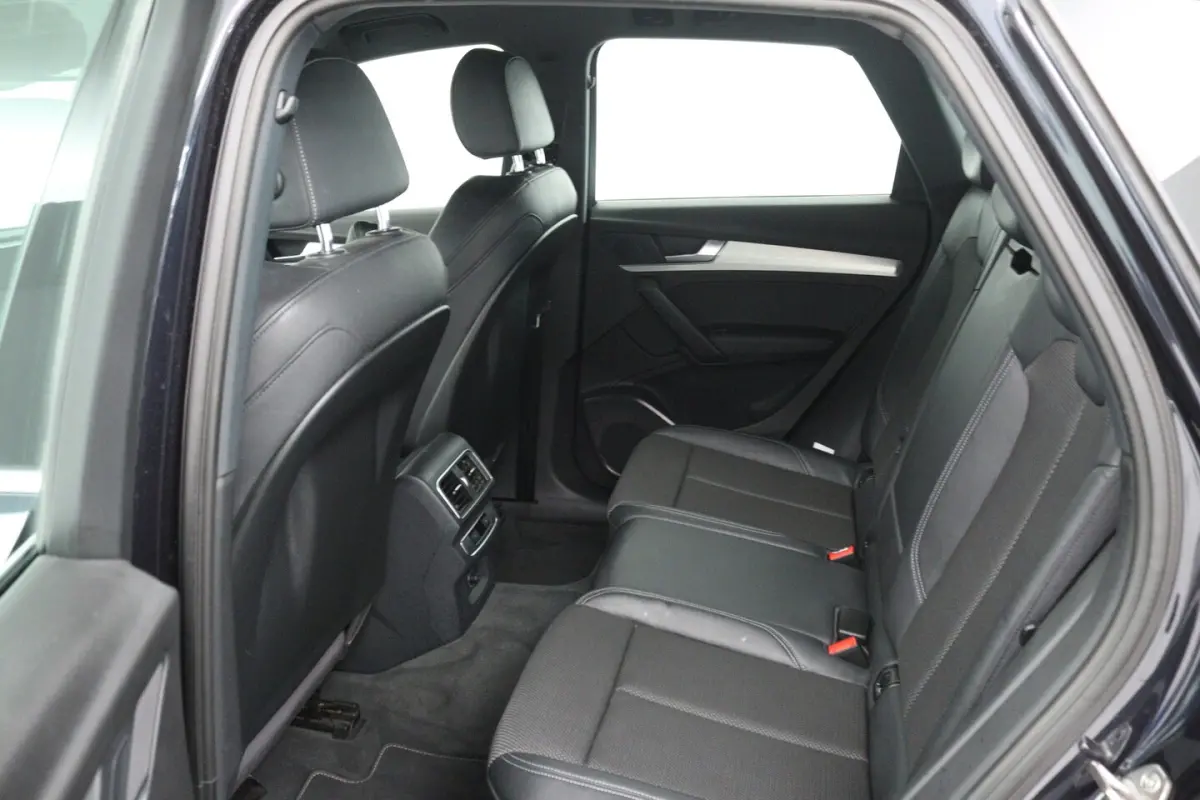 2.0 TFSI quattro Launch Edition (DIGITALE COCKPIT, GROOT-SCHERM, 1e EIGENAAR, CLIMA, DEALE