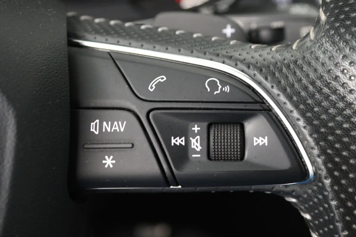 2.0 TFSI quattro Launch Edition (DIGITALE COCKPIT, GROOT-SCHERM, 1e EIGENAAR, CLIMA, DEALE