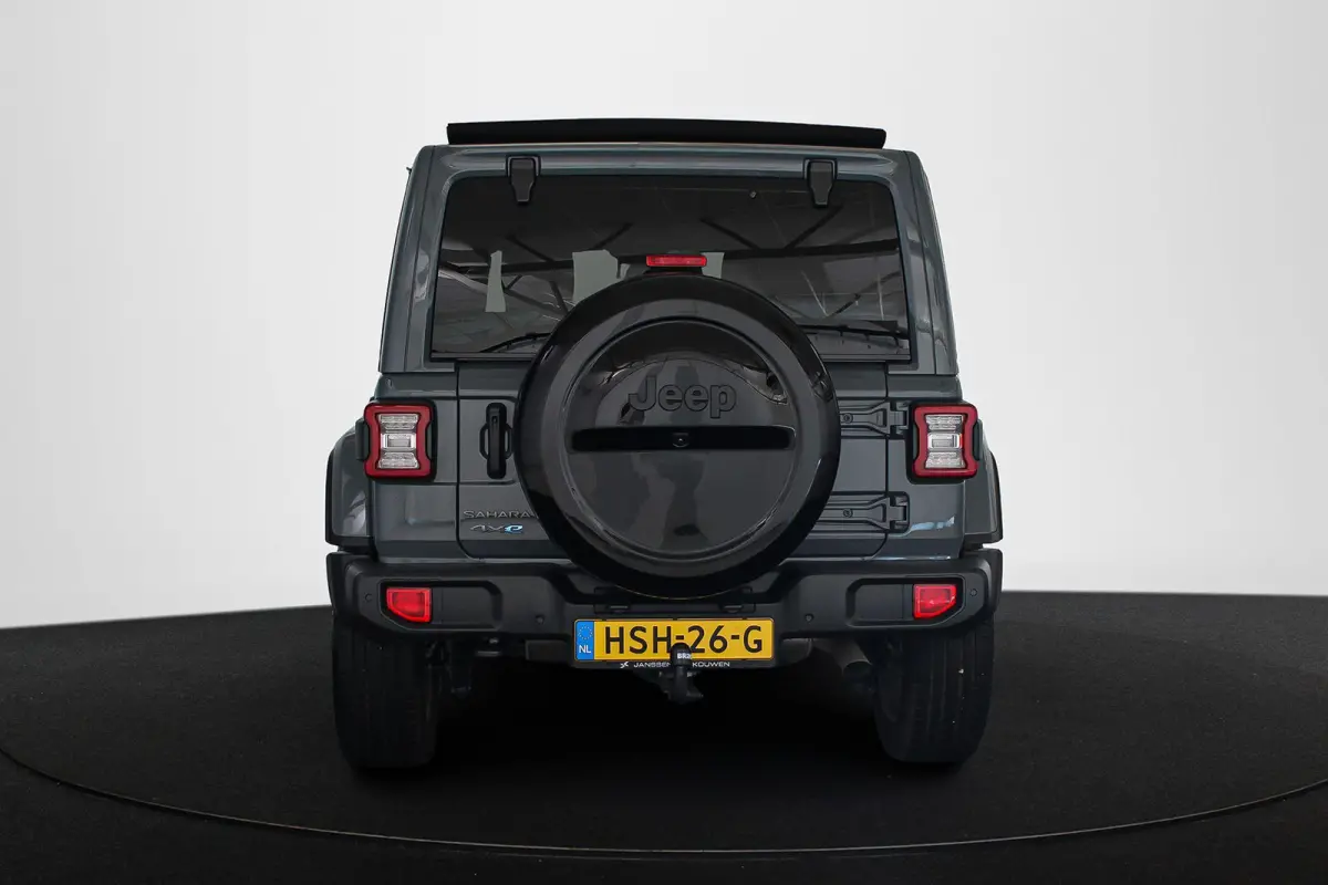 4xe 380 Sahara / Schuifdak / Facelift