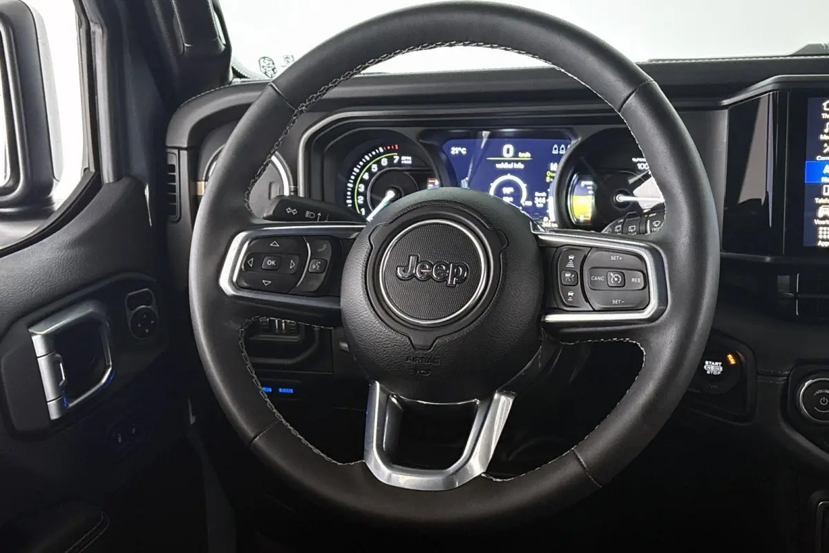 4xe 380 Sahara / Schuifdak / Facelift