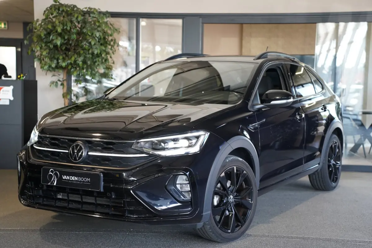1.0 TSI 2x R-Line DSG Black Style IQ Matrix Led Virtual Navi