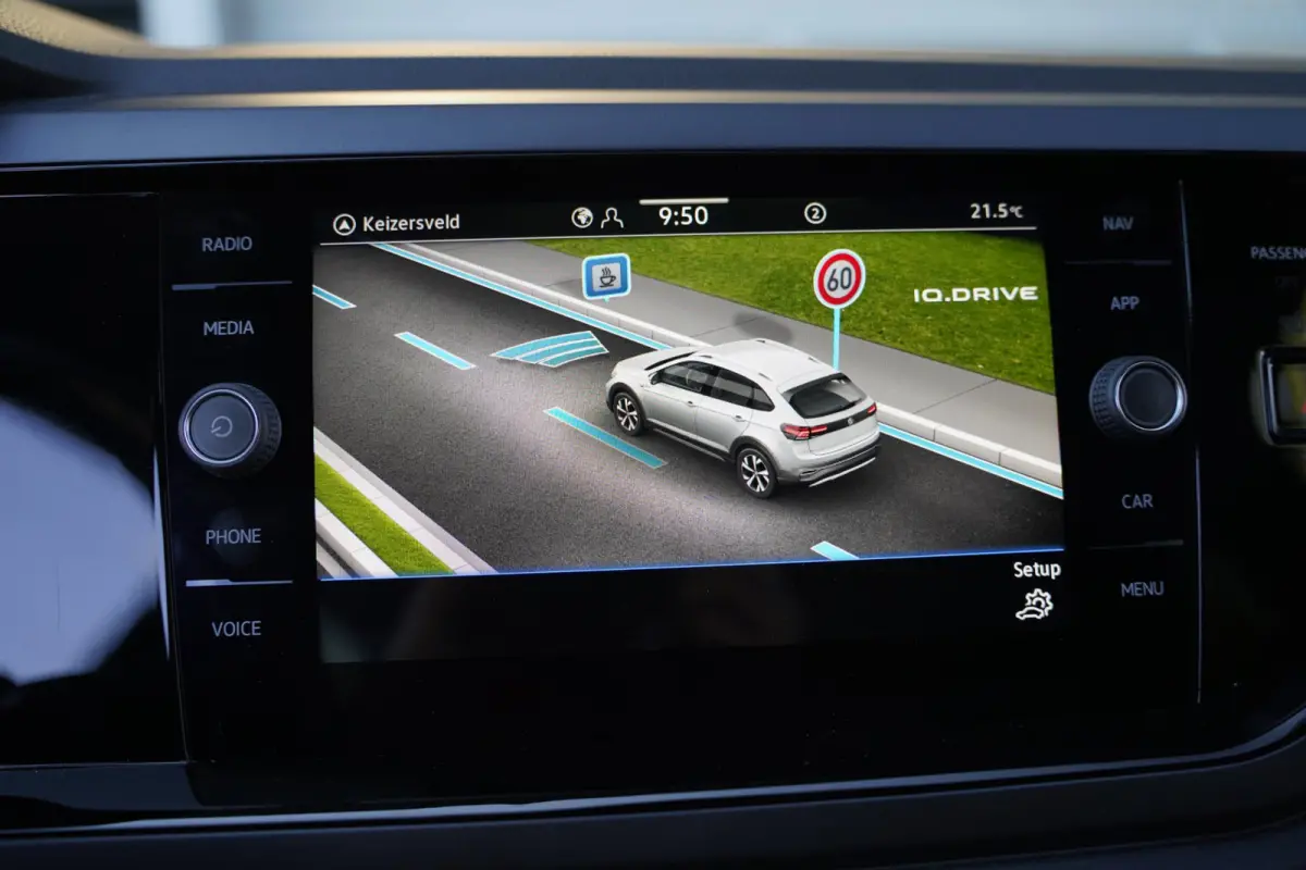 1.0 TSI 2x R-Line DSG Black Style IQ Matrix Led Virtual Navi