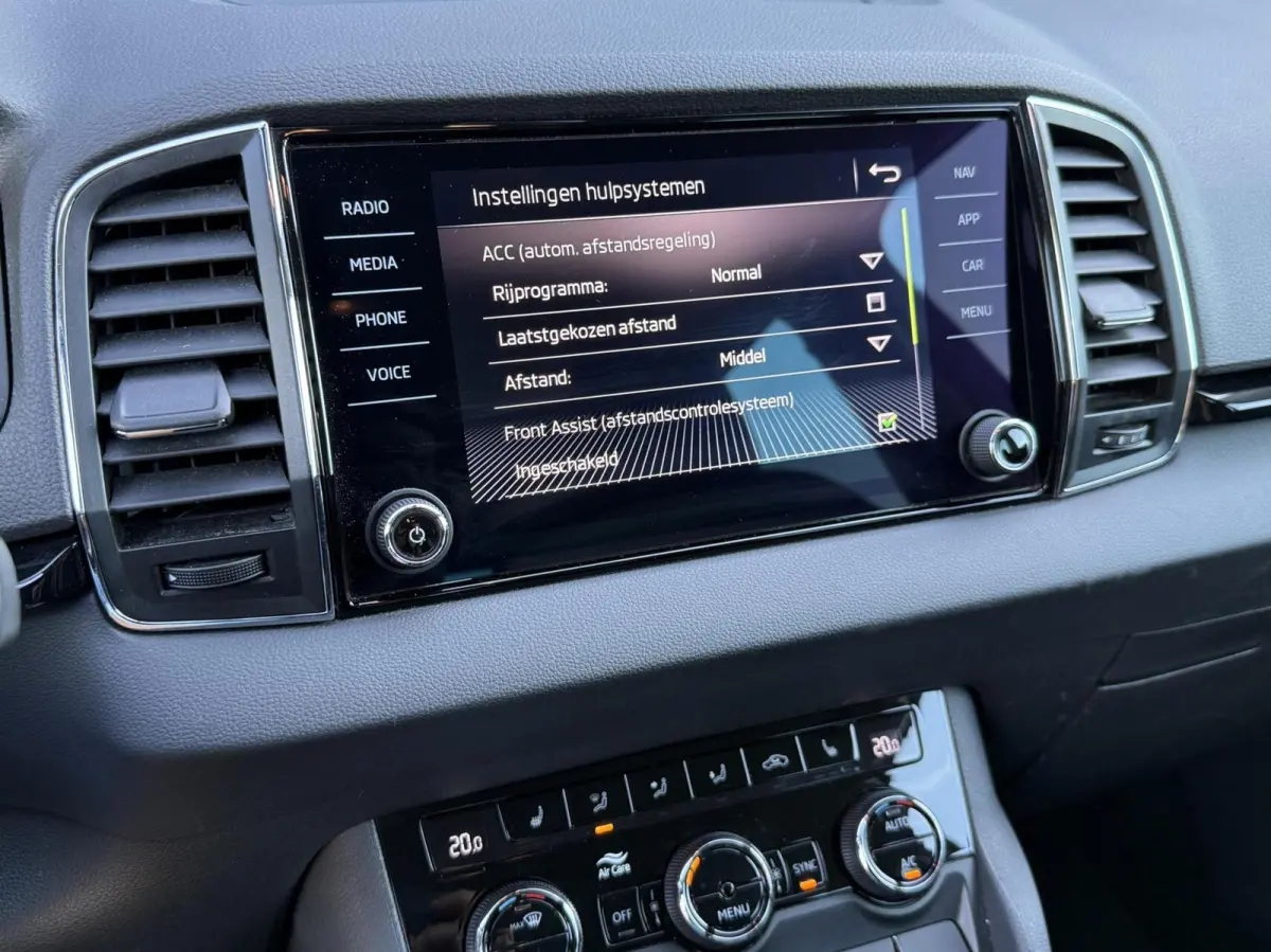 1.5 TSI ACT Business Edition|DSG|ACC|Camera|Trekhaak