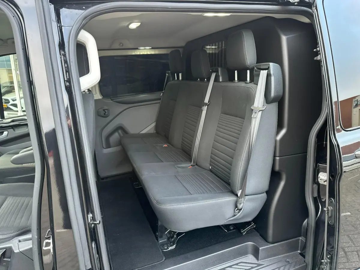 300 2.0 TDCI L1H1 Limited DC