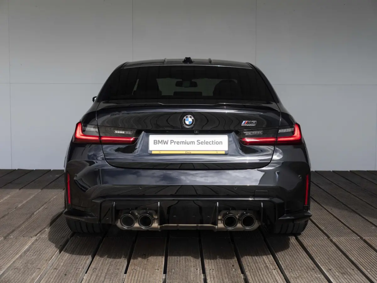 M3 | M Drivers Package | M Race Track Pack | CS Velgen | Harman Kardon | M Carbon kuipstoelen | Comfort Access | M Carbon-keramische remmen