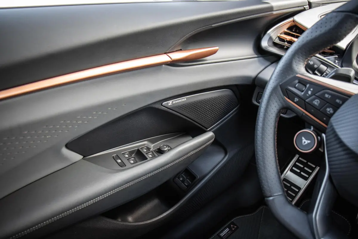 1.5 TSI 272pk e-Hybrid VZ Performance | SoH 100% | Panoramadak | Sennheiser Audio | Trekhaak Uitklapbaar