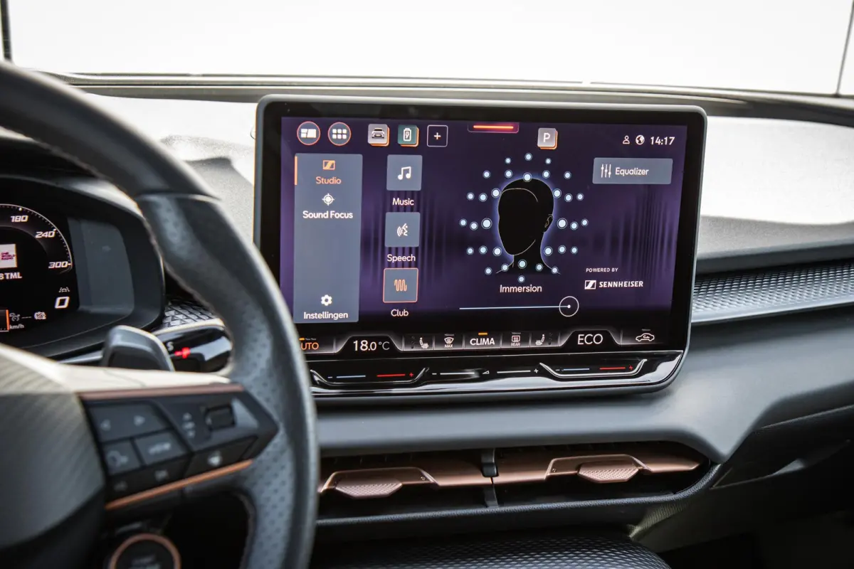 1.5 TSI 272pk e-Hybrid VZ Performance | SoH 100% | Panoramadak | Sennheiser Audio | Trekhaak Uitklapbaar