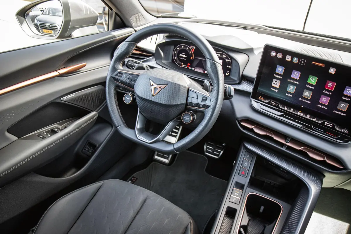 1.5 TSI 272pk e-Hybrid VZ Performance | SoH 100% | Panoramadak | Sennheiser Audio | Trekhaak Uitklapbaar