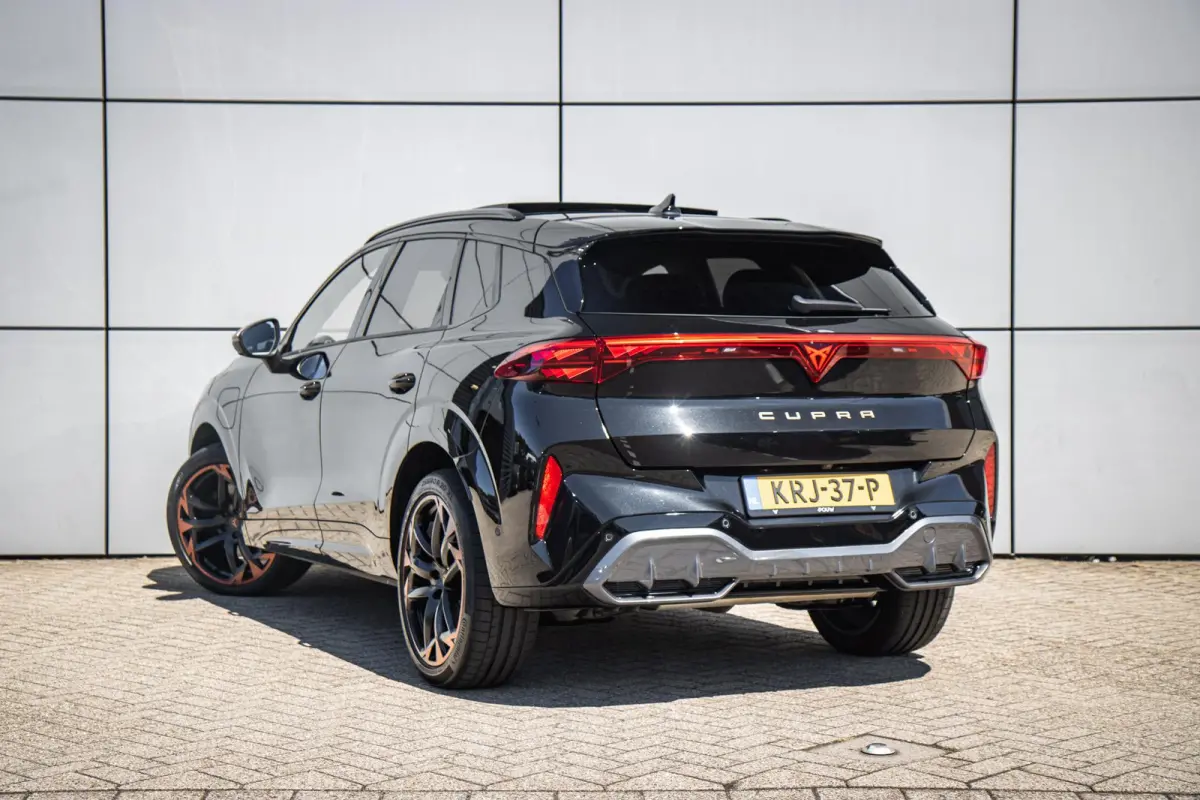 1.5 TSI 272pk e-Hybrid VZ Performance | SoH 100% | Panoramadak | Sennheiser Audio | Trekhaak Uitklapbaar