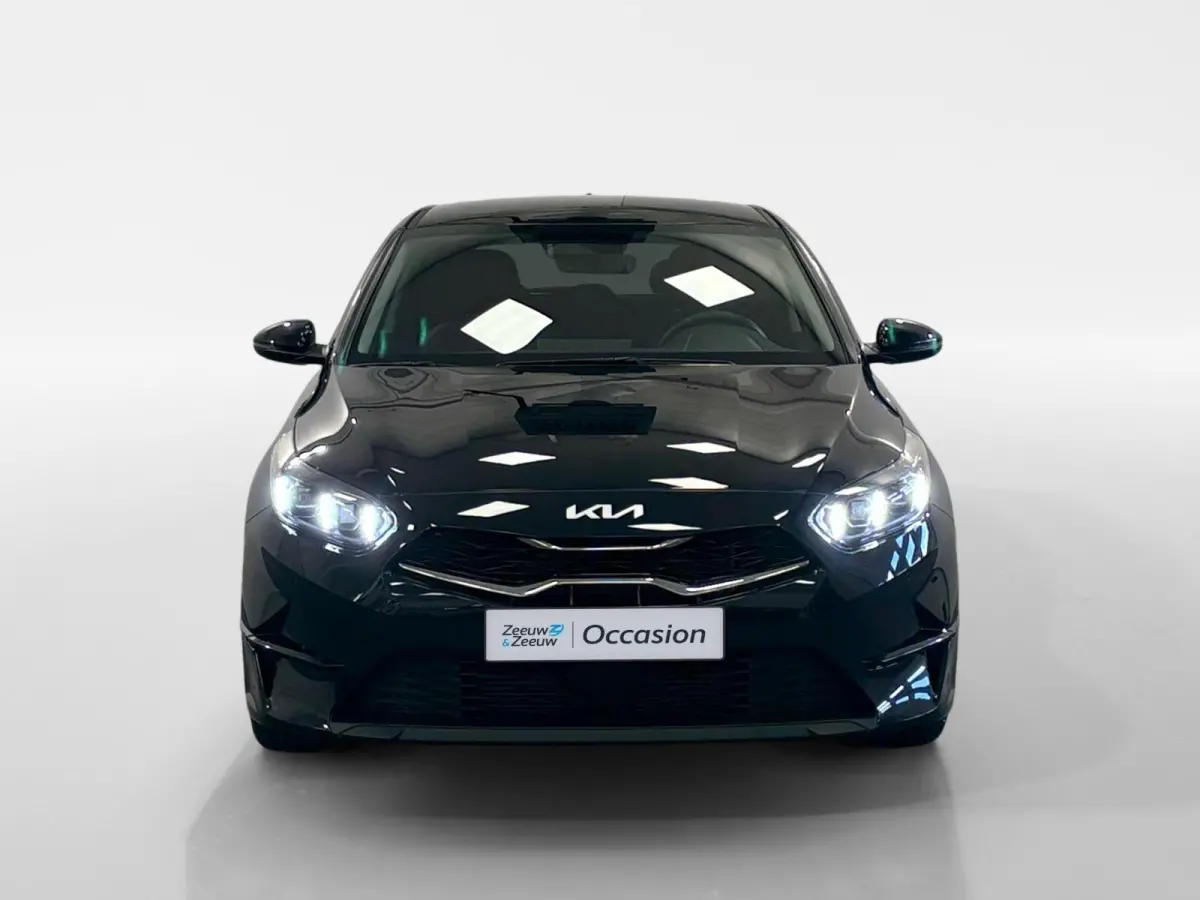 1.0 T-GDi DynamicPlusLine | Stoel/Stuurverwarming | Half Leder | Keyless Entry | Navigatie | Apple/Android Carplay |