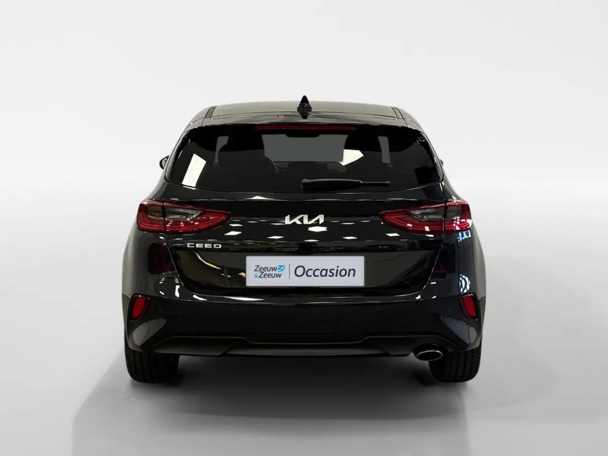 1.0 T-GDi DynamicPlusLine | Stoel/Stuurverwarming | Half Leder | Keyless Entry | Navigatie | Apple/Android Carplay |