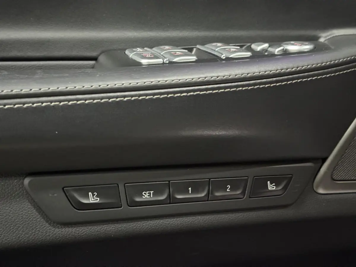 745e High Executive M-Sport H&K HUD Laser 360° Full Options