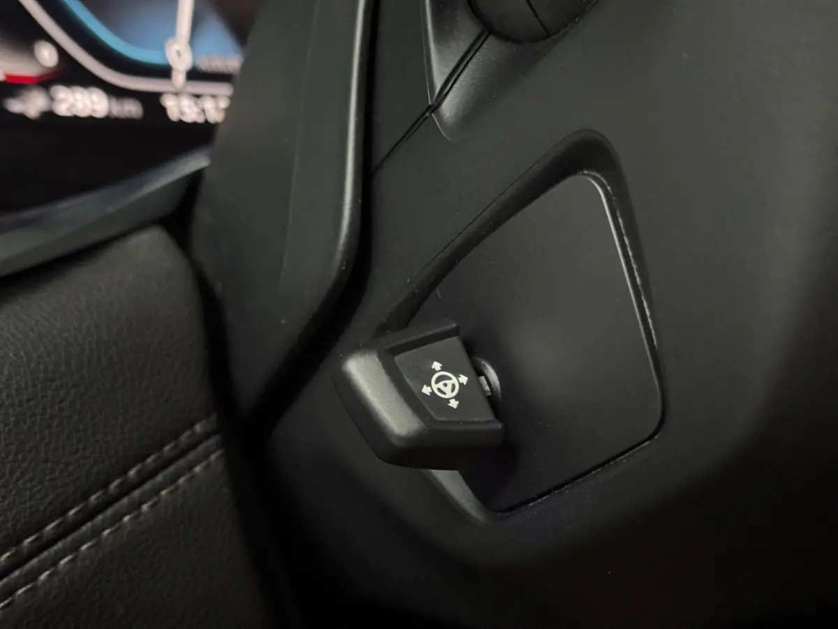 745e High Executive M-Sport H&K HUD Laser 360° Full Options