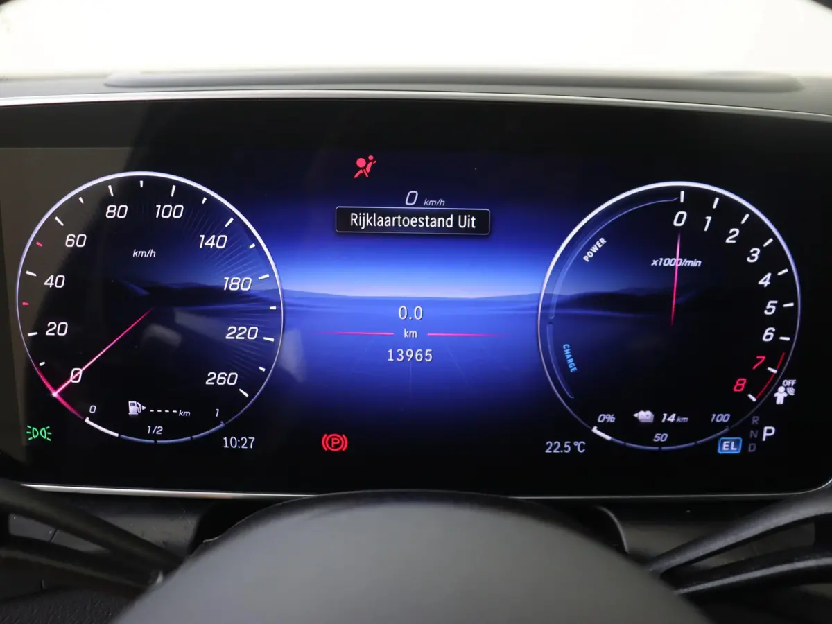 400e 4MATIC Business Solution AMG / Panoramadak/ AIRMATIC/ Achterasbesturing/ Burmester/ 20 inch/ Night/ Head Up/ El. Trekhaak/ Zéér compleet!