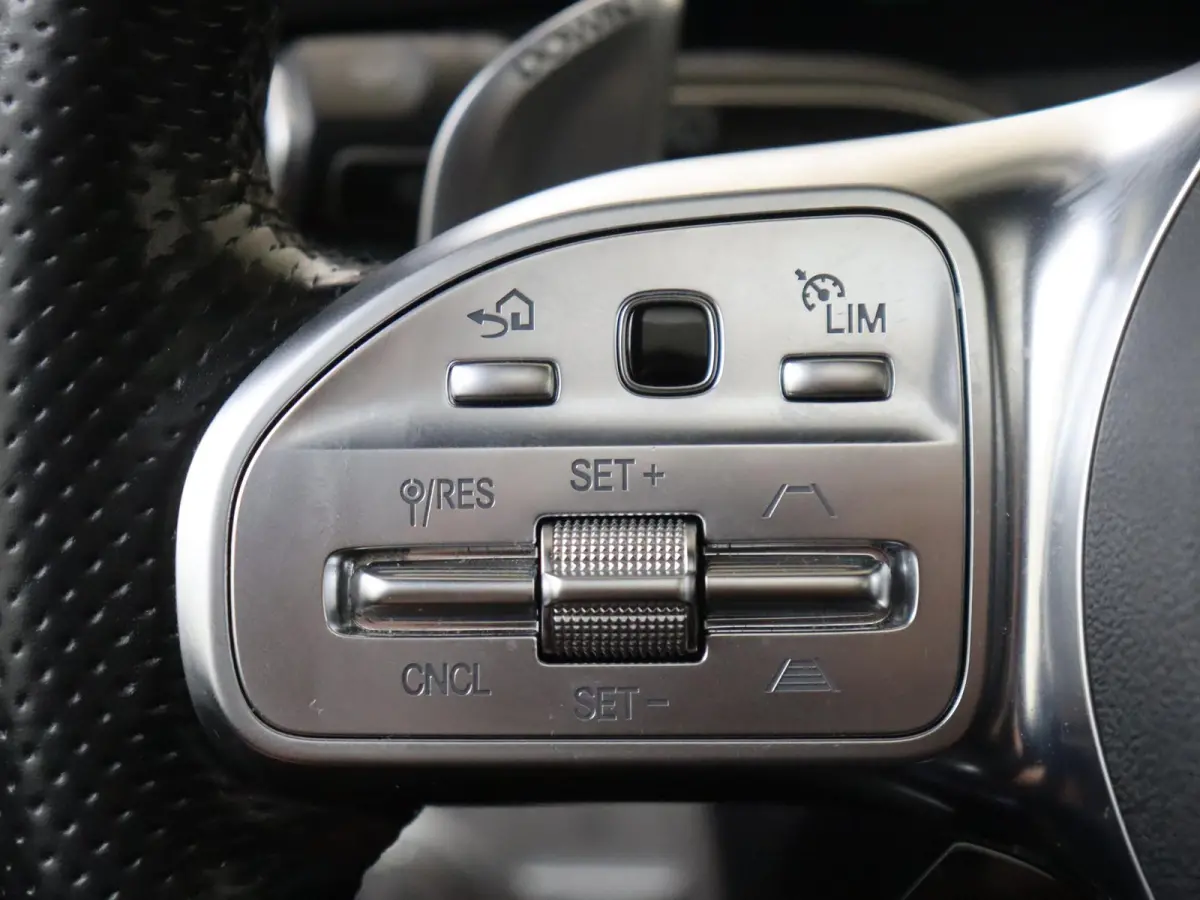 AMG 53 4MATIC+ Premium Plus / Panoramadak/ Night/ 22 inch/ Burmester/ Memory/ DISTRONIC