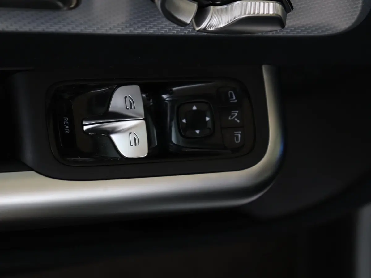 250+ Business Solution AMG 85.5 kWh