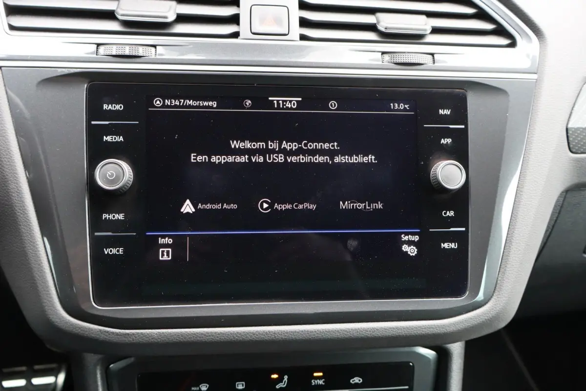1.5 TSI 150pk DSG R-Line Business+ | Trekhaak Wegklapbaar| Navigatie | Active Info Display