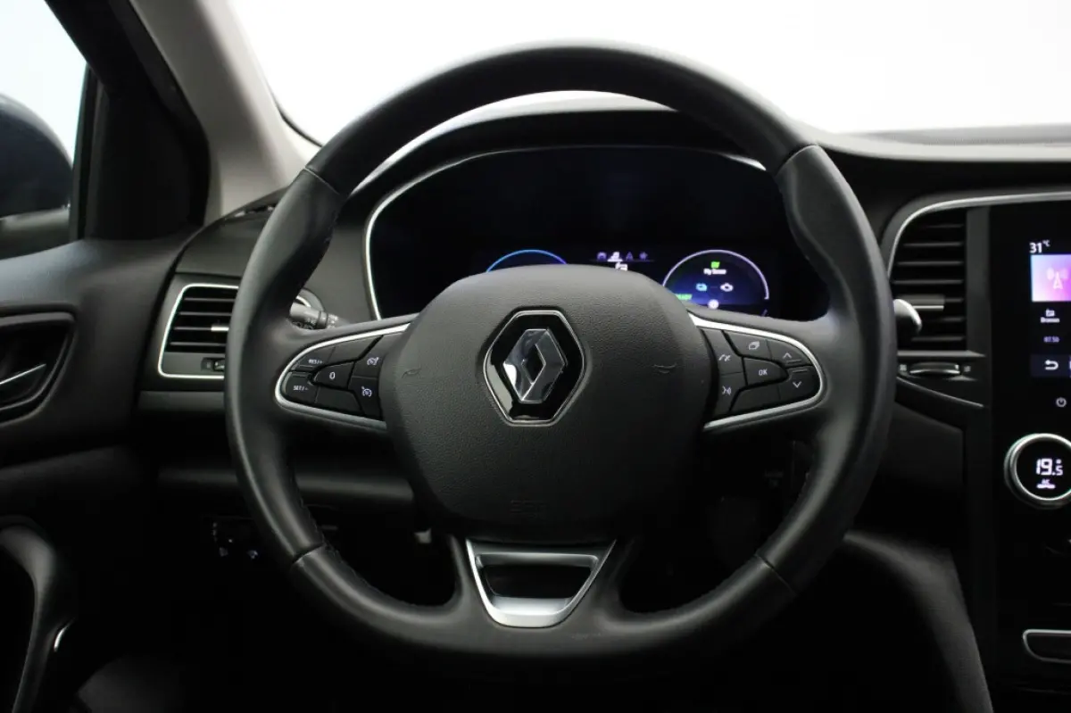 Estate 1.6 Plug-In Hybrid 160 Business Zen - Carplay, Clima, Camera