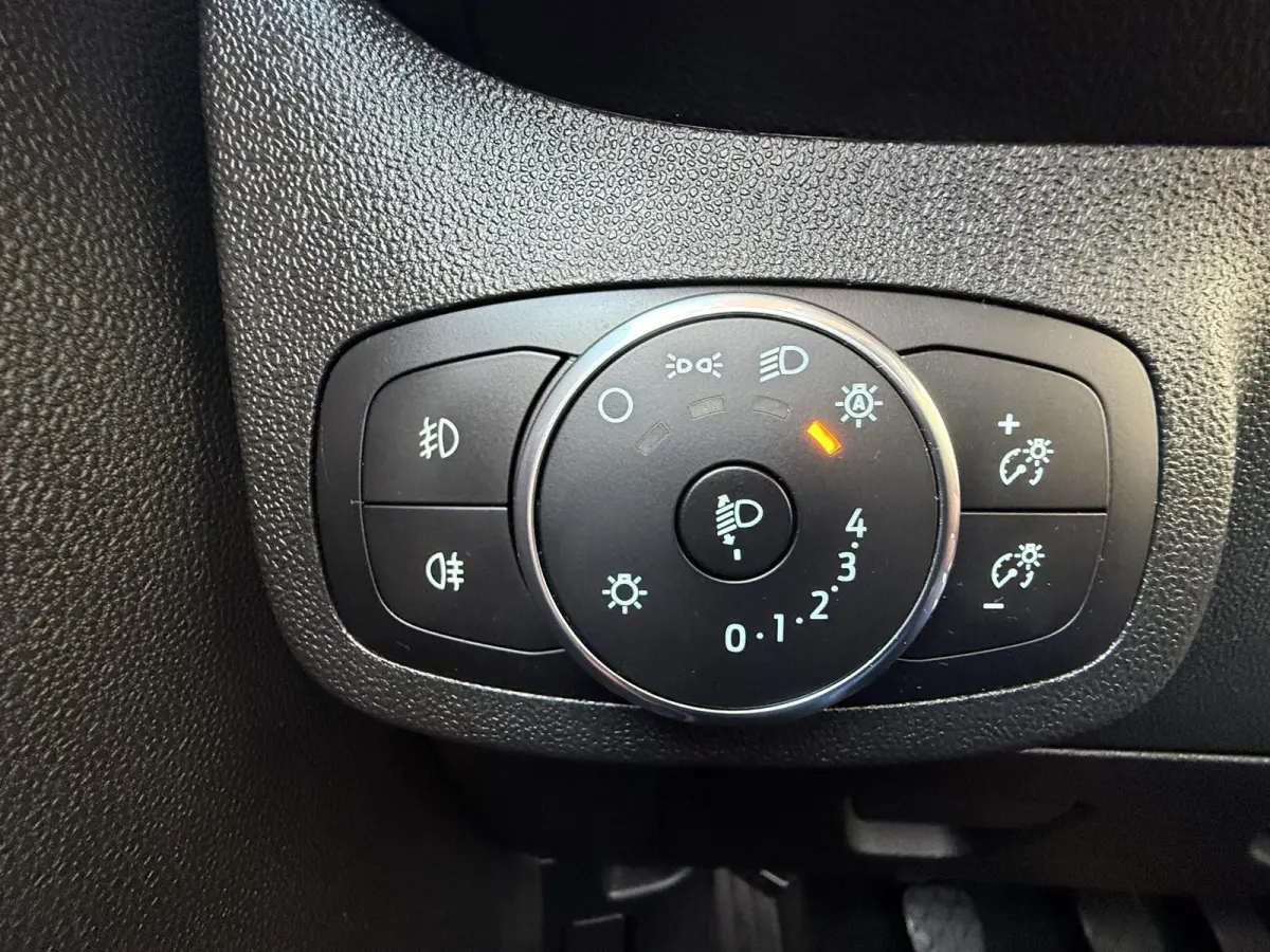 1.0 EcoBoost Active Apple Carplay - Android Auto | Parkeersensoren achter | Winter Pack