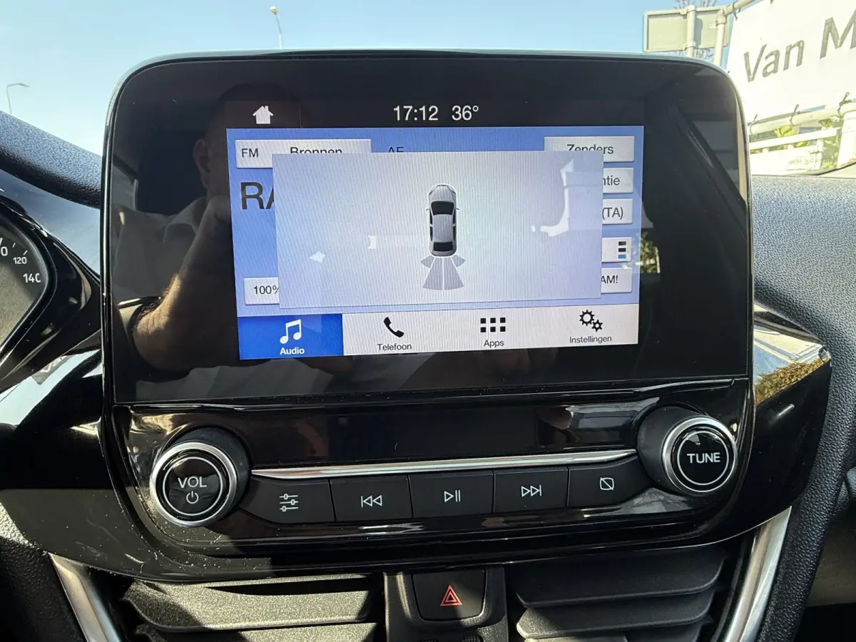 1.0 EcoBoost Active Apple Carplay - Android Auto | Parkeersensoren achter | Winter Pack