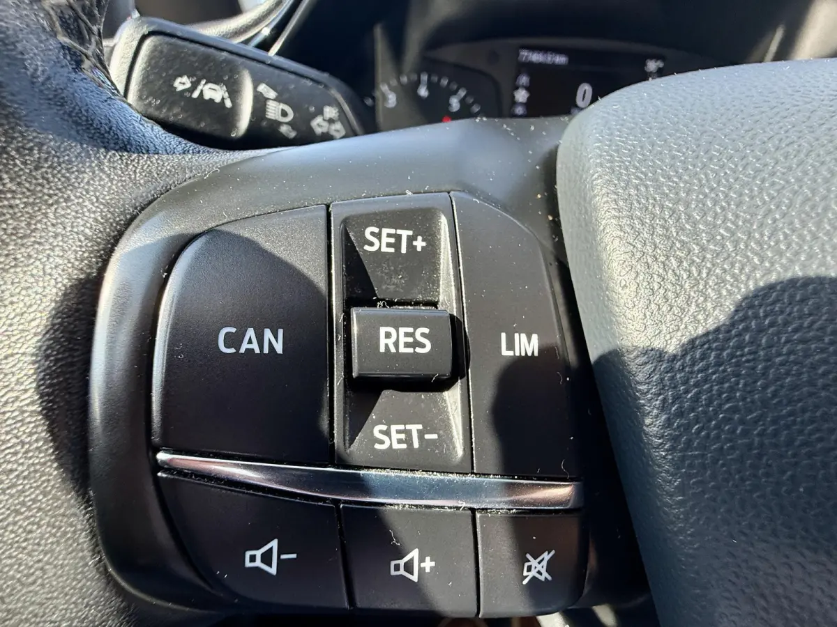 1.0 EcoBoost Active Apple Carplay - Android Auto | Parkeersensoren achter | Winter Pack