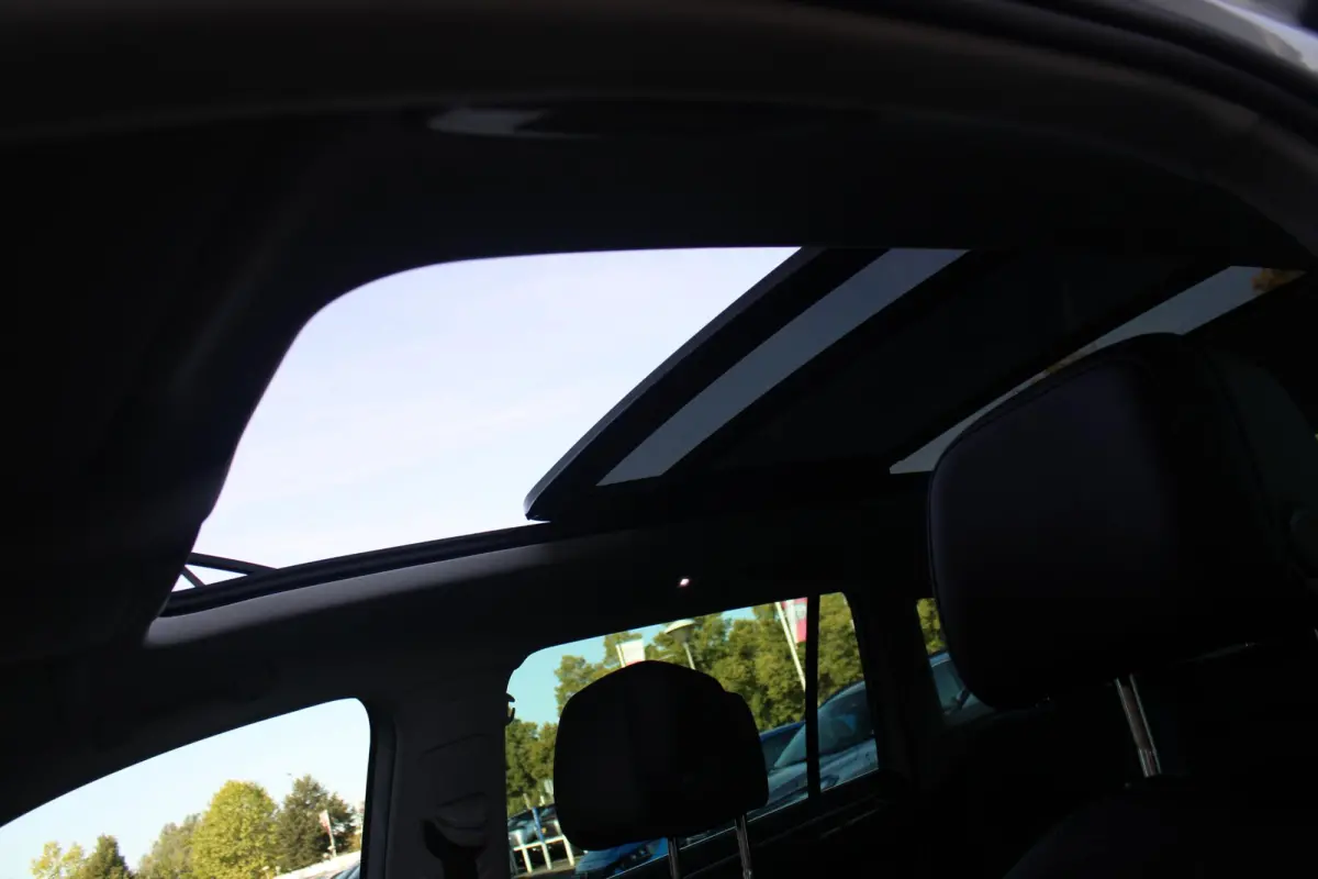 1.5 TSI 150PK AUTOMAAT HIGHLINE BUSINESS R | PANORAMA SCHUIF/KANTEL DAK | LEDEREN BEKLEDING | BESTUUDERSSTOEL ELEKTRISCH VERSTELBAAR MET GEHEUGENFUNCTIE | ELEKTRISCH WEGKLAPBARE TREKHAAK | I