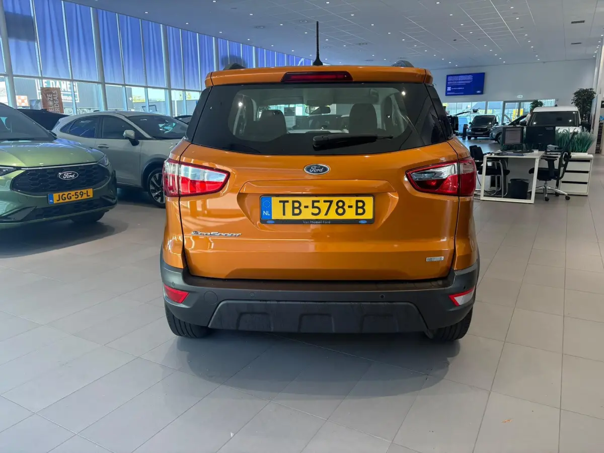 1.0 EcoBoost Trend Ultimate PARKEER SNESOREN ACHTER | CRUISE CONTROL | DEALER ONDERHOUDEN |