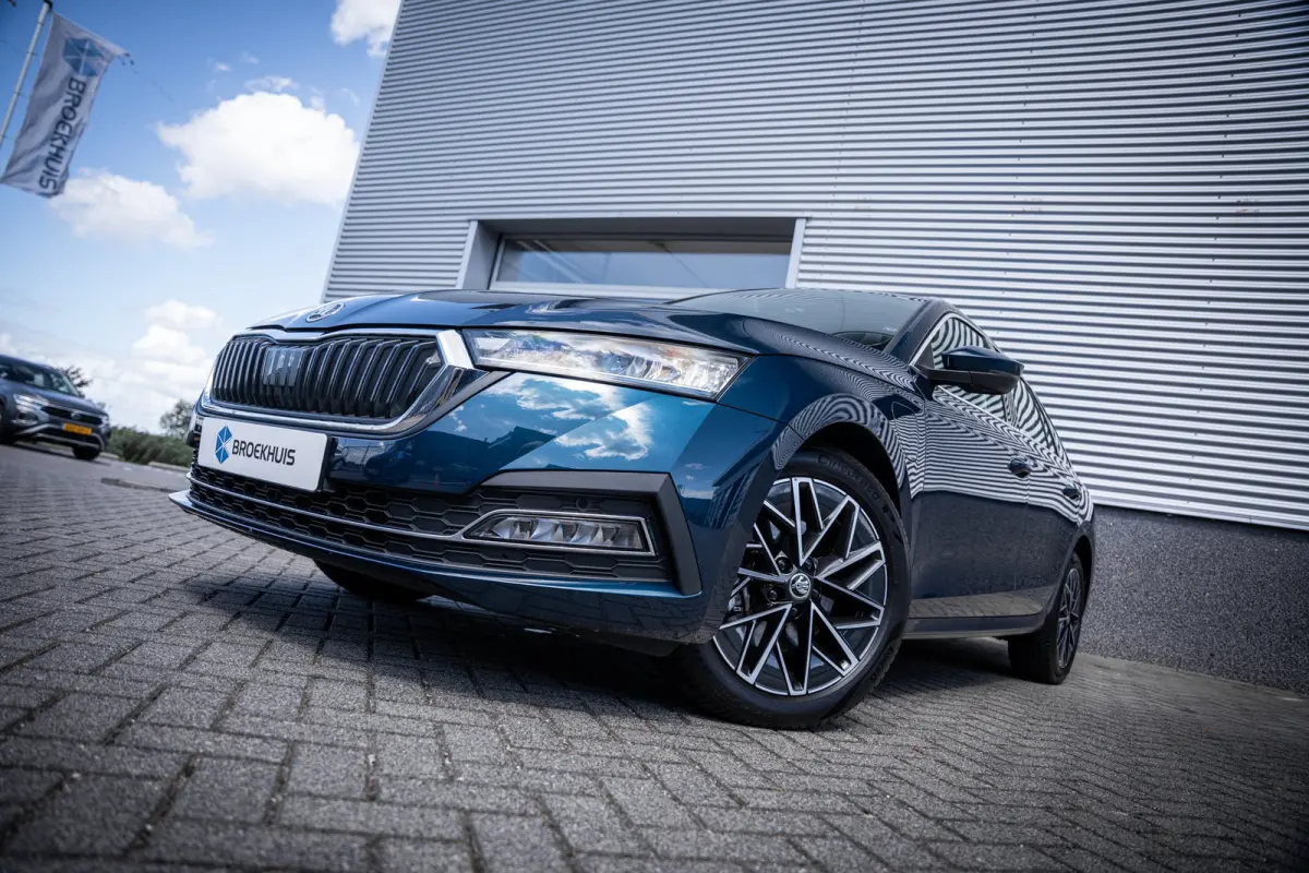1.4 TSI iV PHEV Business Edition SOH 87% | Cruise control | Metaalkleur | Parkeersensor voor