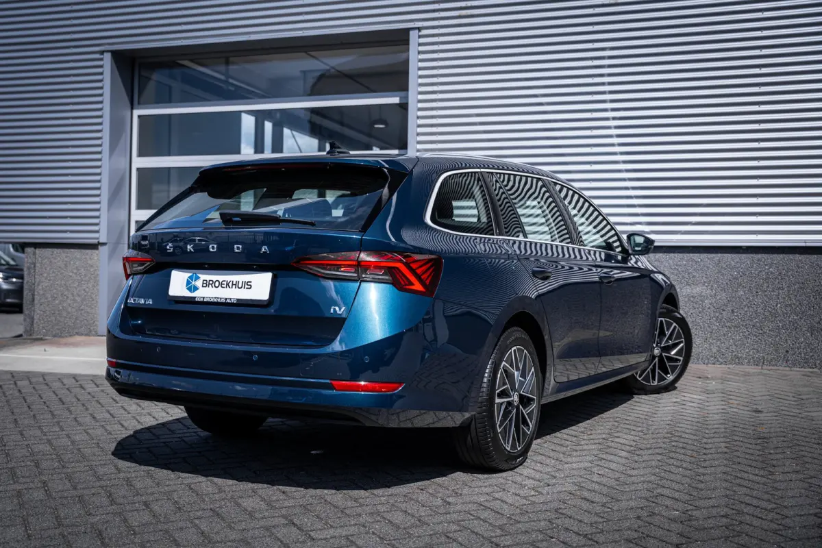 1.4 TSI iV PHEV Business Edition SOH 87% | Cruise control | Metaalkleur | Parkeersensor voor